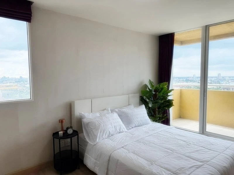 For rent!! M Society Condominium, 28th floor, Building A, beautiful room, fully furnished, ready to move in, don't miss it!!