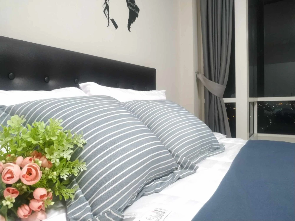 For rent!! M Society Condominium, beautiful room, fully furnished, move in ready! Don't miss out!!