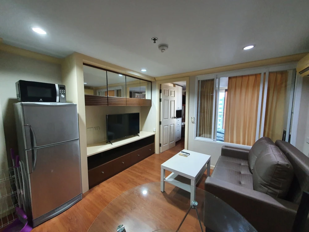 For rent, Grand Park View Asoke, city view, private, do not miss.
