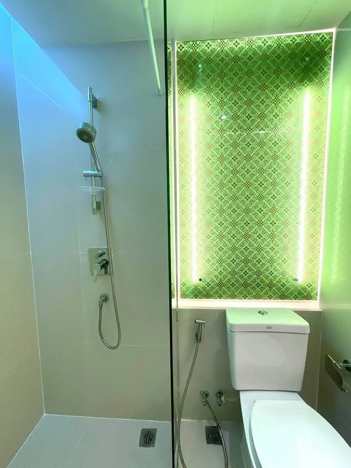 For rent Grand Caribbean Resort Pattaya (South Pattaya) Condo with water park, very large room, garden view, good atmosphere, must book now.