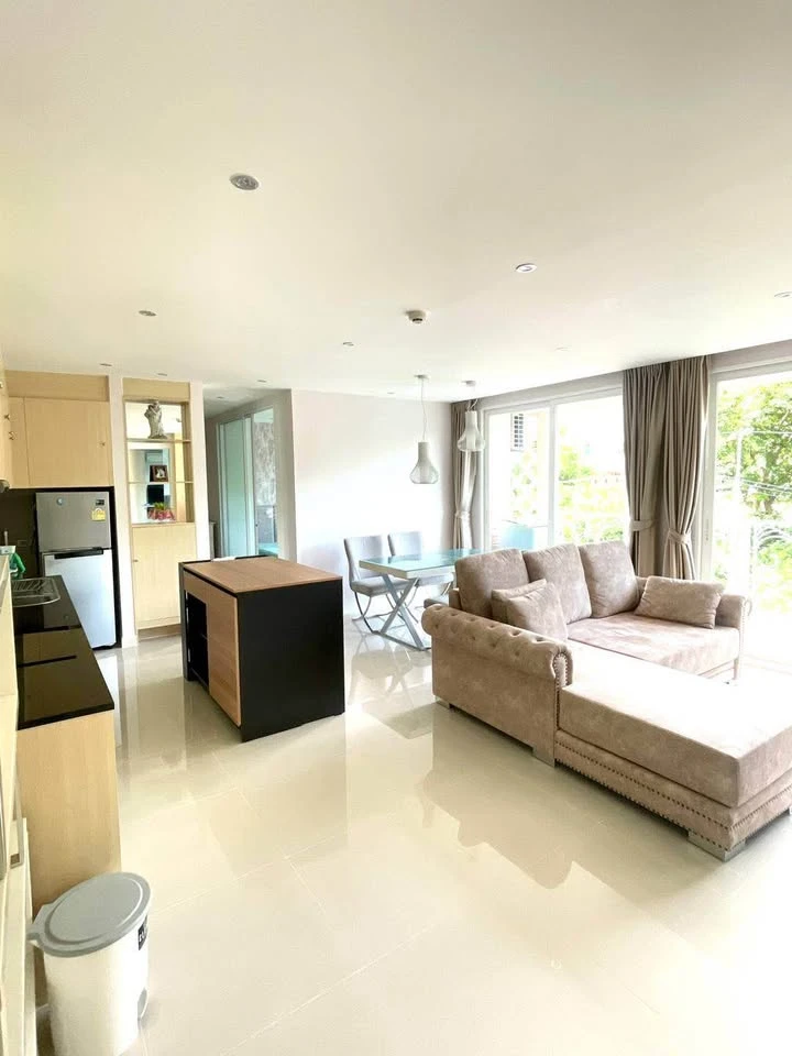 For rent Grand Caribbean Resort Pattaya (South Pattaya) Condo with water park, very large room, garden view, good atmosphere, must book now.