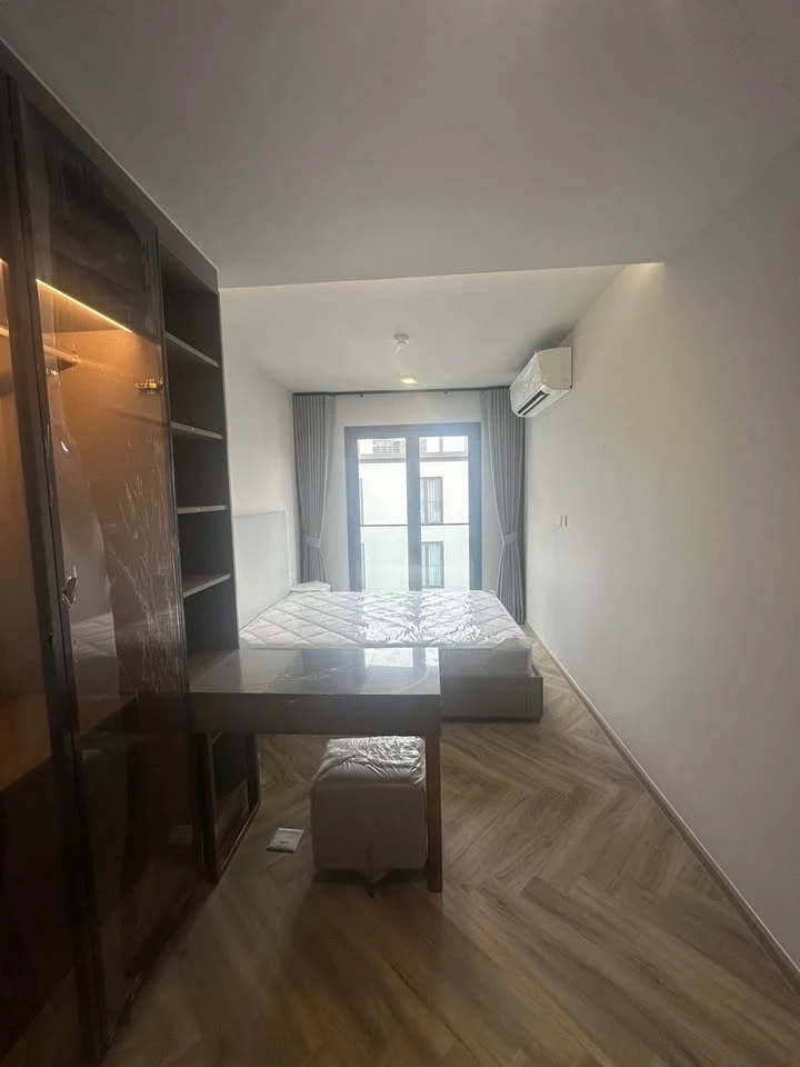 For rent: Chapter Thonglor 25, 2 Beds 2 Baths, fully furnished, just bring your bags and move in.