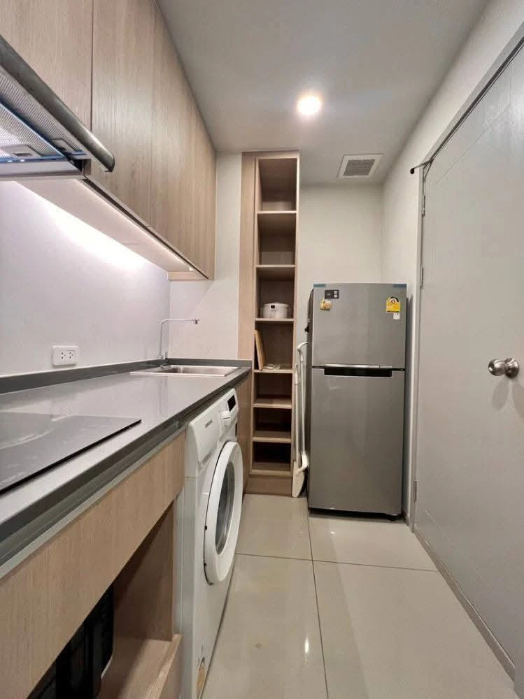 For rent: Chapter One Flow Bang Pho, 38th floor, beautiful Chao Phraya River view, relaxing atmosphere, very worth booking.