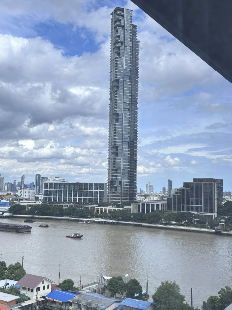 For rent: Chapter Charoen Nakhon Riverside, ready to move in, fully furnished, high floor, reserve now before it's too late!!!