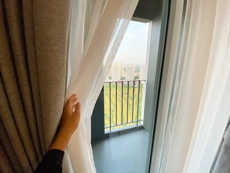 For rent: Chapter One Eco Ratchada - Huai Khwang, Studio room, 19th floor, high view, furnished, ready to move in, book now.