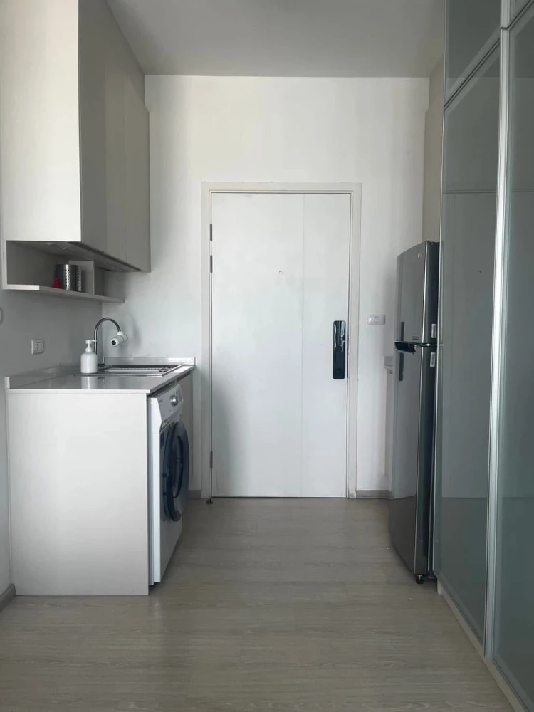 For rent: Chapter One Eco Ratchada-Huai Khwang, corner room, quiet, no people passing in front of the room, good wind, cool and comfortable room, urge