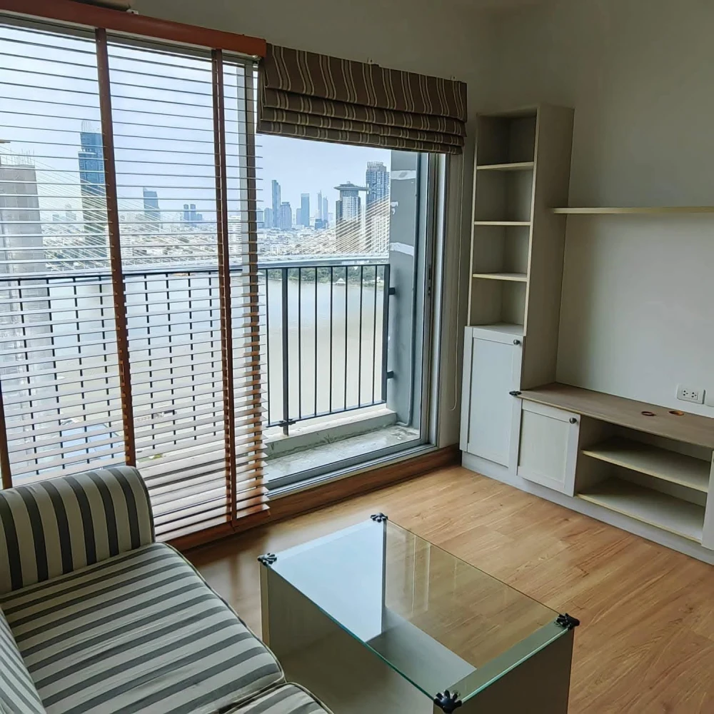 For rent: Chapter One Modern Dutch, very high floor, Chao Phraya River view in every room, with balcony for viewing. You must arrange it!!