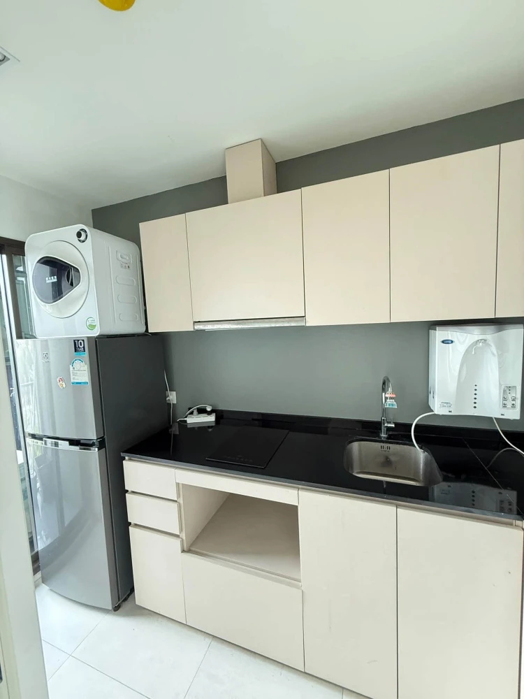 For Rent: Chambers Cher Ratchada-Ram Inthra – 2 bedrooms, 1 bathroom. Fully furnished and equipped with all appliances as shown in the photos.