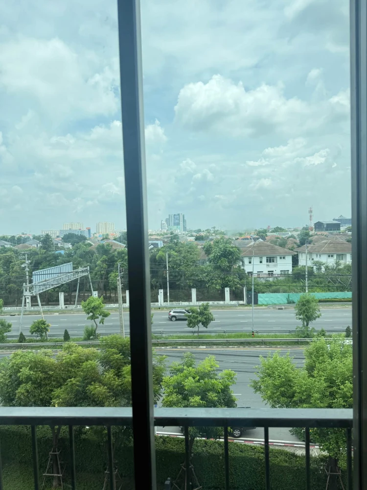 For Rent: Chambers Cher Ratchada-Ram Inthra – 2 bedrooms, 1 bathroom. Fully furnished and equipped with all appliances as shown in the photos.