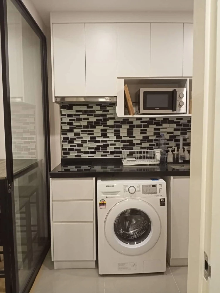 For rent: Bangkok Horizon Light @Phetkasem 48 Station, corner room, not attached to other rooms, private, hurry up and get it now!