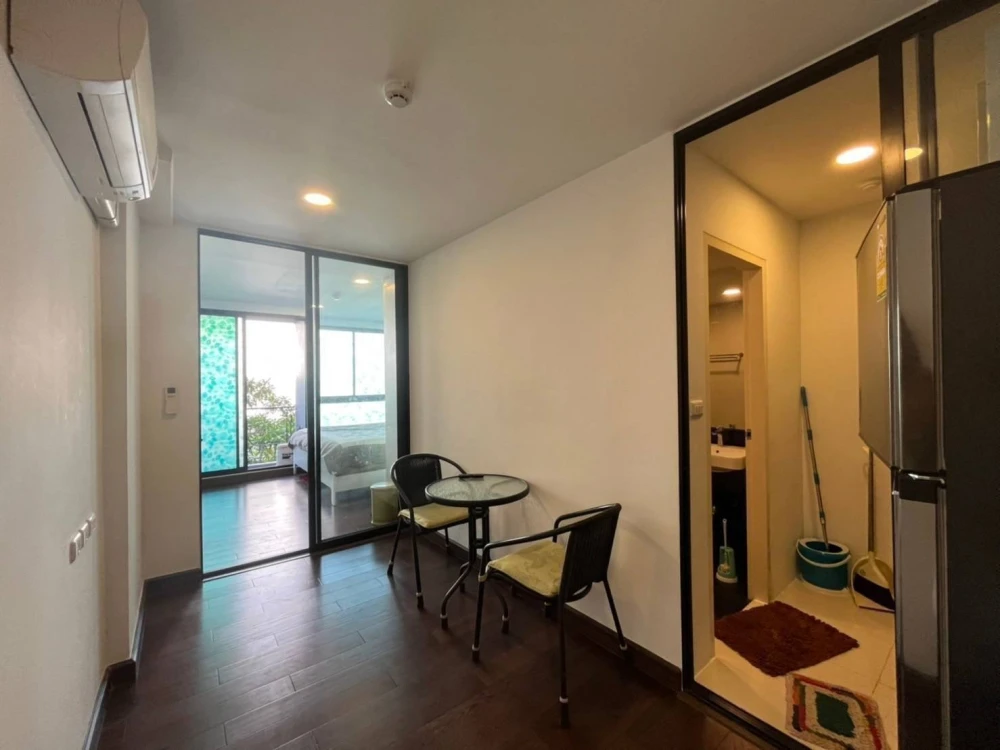 For sale, for rent!! Condo Bangkok Feliz Sathorn-Taksin, ready to move in, complete furniture, electrical appliances, hurry to book now!!