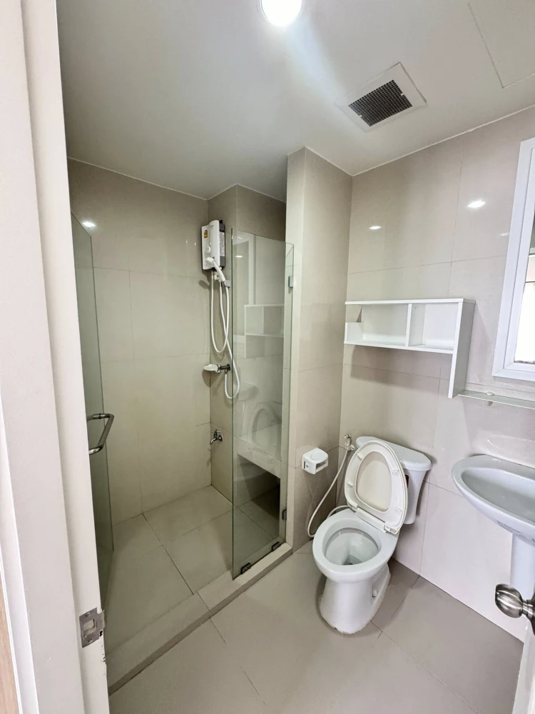 For rent: Manor Sanambinnam, 1 bedroom, 1 bathroom, full city view, complete electrical appliances, must book.