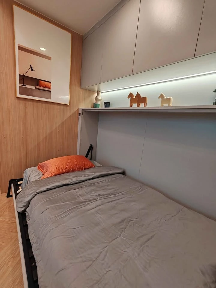For rent: Landmark at MRT Station, beautiful room, high floor, excellent built-in furniture, complete electrical appliances