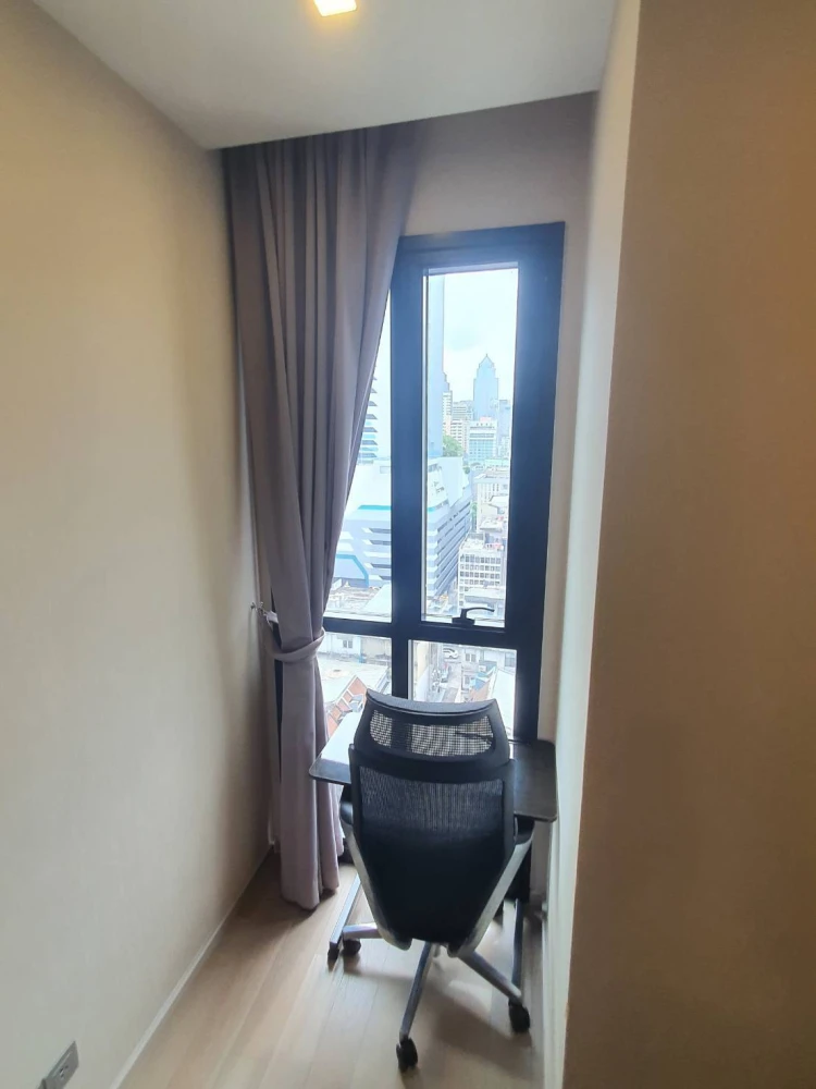 For rent: Ashton Asoke, ready to move in, fully furnished, great price, come and reserve today.