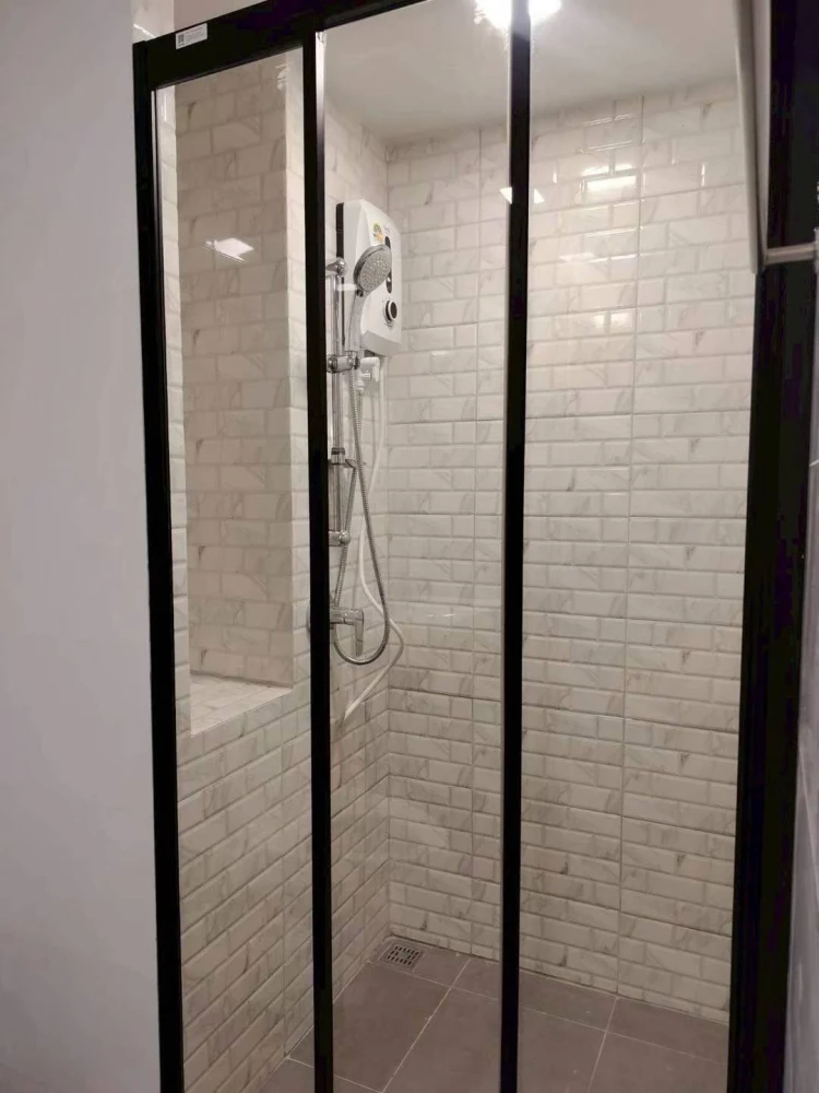 For rent: Atmoz Canal Rangsit. Beautiful room, great value, very livable. Book now!!