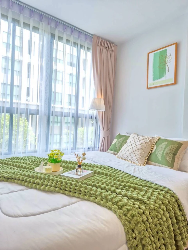 For rent: Atmoz Canal Rangsit. Beautifully decorated room with full amenities. Come and reserve today. Don't delay!