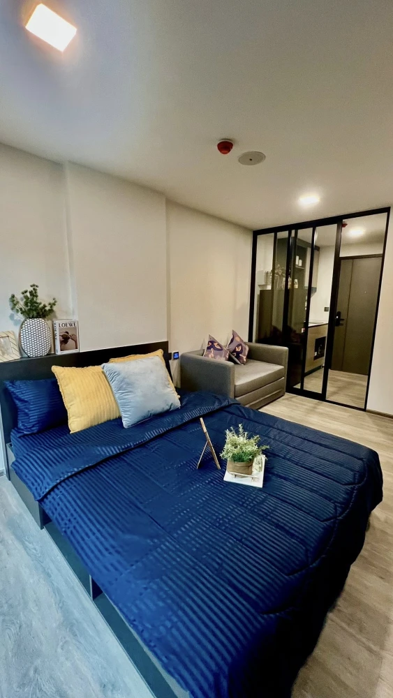 For rent: Atmoz Palacio Lat Phrao-Wang Hin, Building A, 2nd floor, shady, tree view, fully furnished, move in now, don't hesitate.