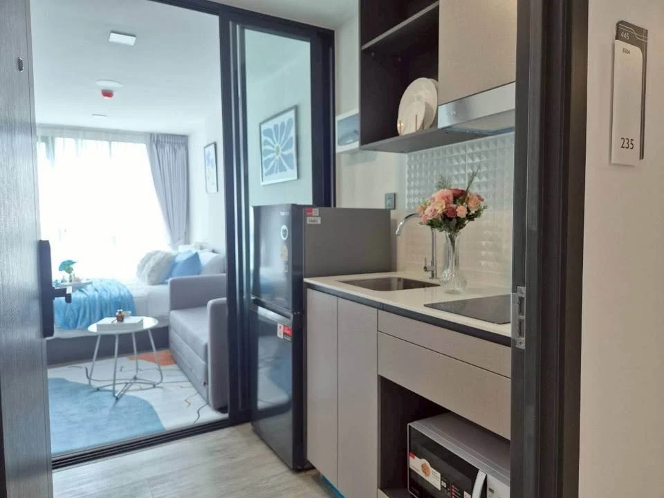 For rent: Atmoz Palacio Lat Phrao-Wang Hin, fully furnished, ready to move in, complete with amenities. If you don't reserve, you'll really miss out.