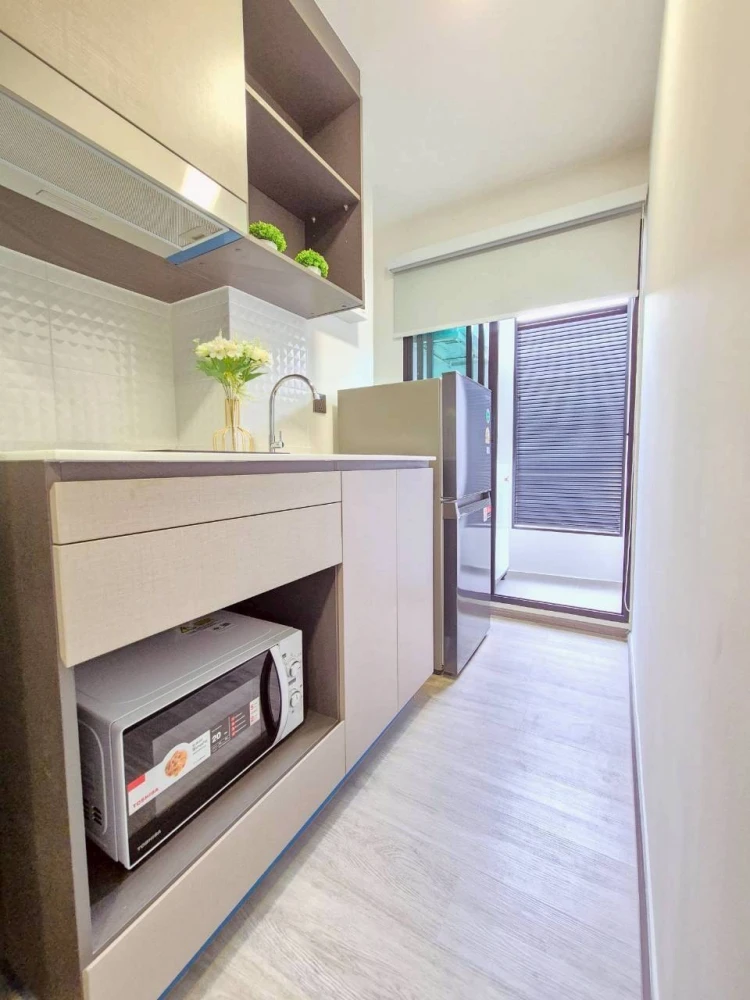 For rent: Atmoz Palacio Lat Phrao-Wang Hin, fully furnished, 7th floor, Building D, size 27 sq m., must arrange.
