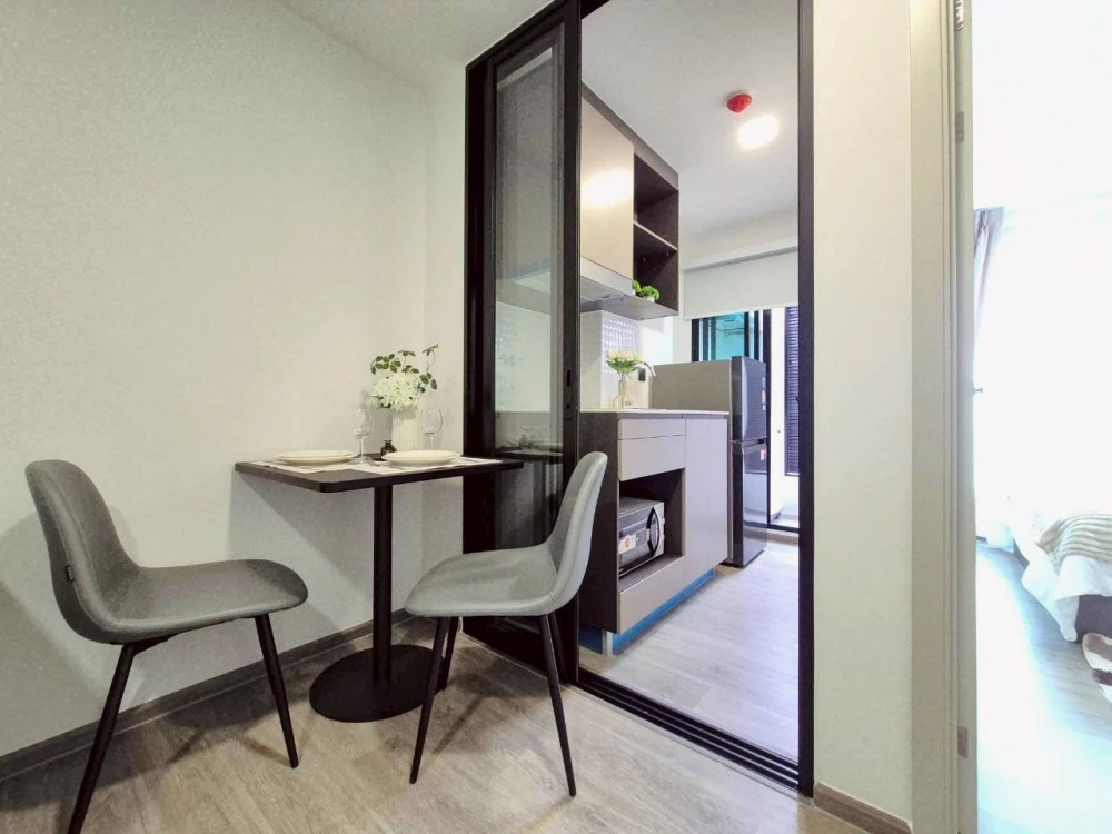 For rent: Atmoz Palacio Lat Phrao-Wang Hin, fully furnished, 7th floor, Building D, size 27 sq m., must arrange.