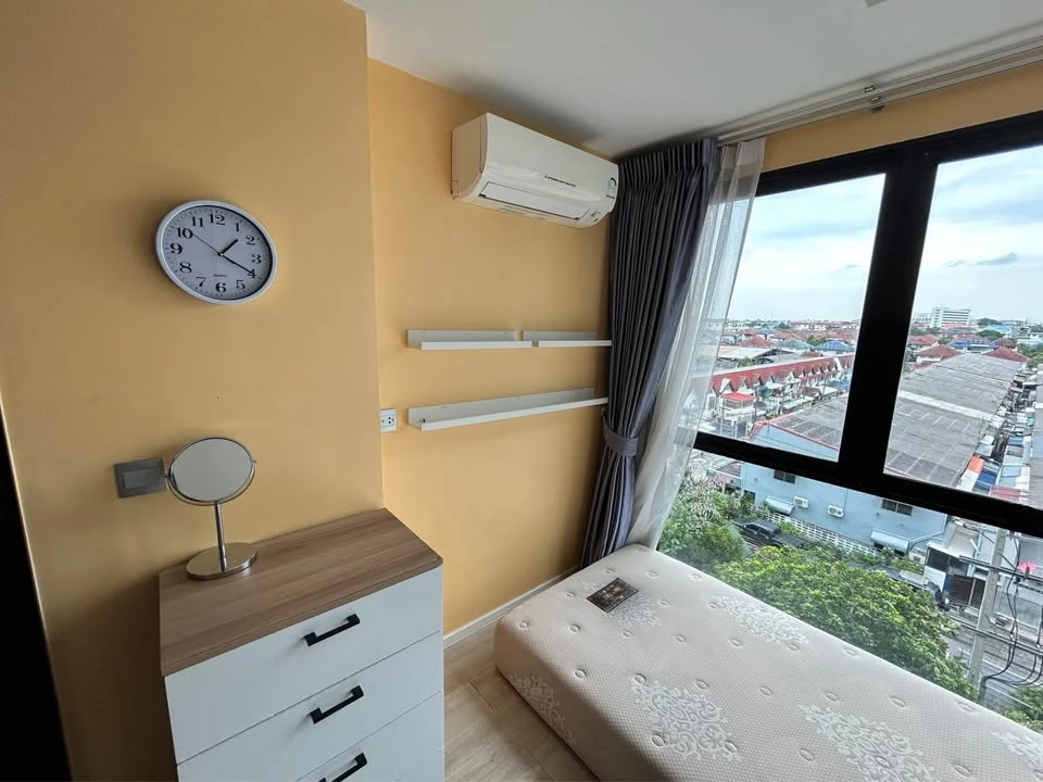 For rent: Atmoz Ladprao 71, Building A, 6th floor, corner room, quiet, very private, with appliances + furniture. Reserve now!