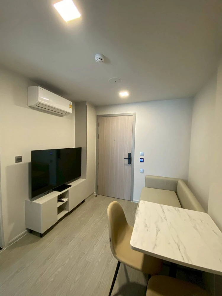 For rent: Atmoz Oasis On Nut. Ready to move in, fully furnished, great value. Don't miss out!