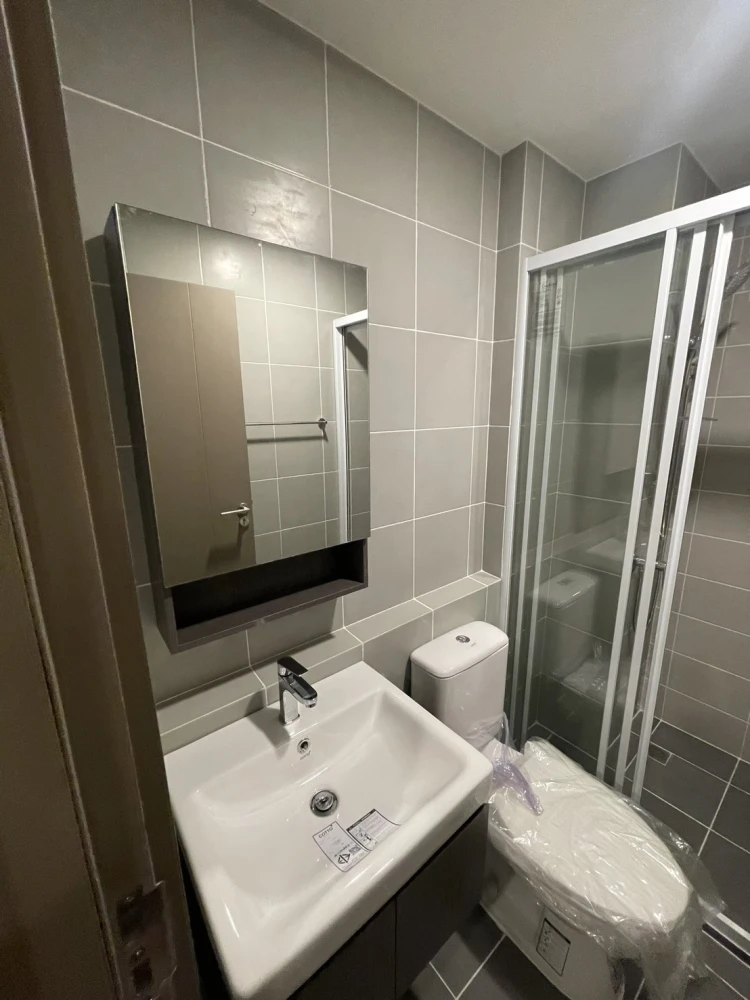For rent: Aspire Pinklao - Arun Amarin, swimming pool view, great atmosphere, fully furnished, just bring your own luggage and move in.