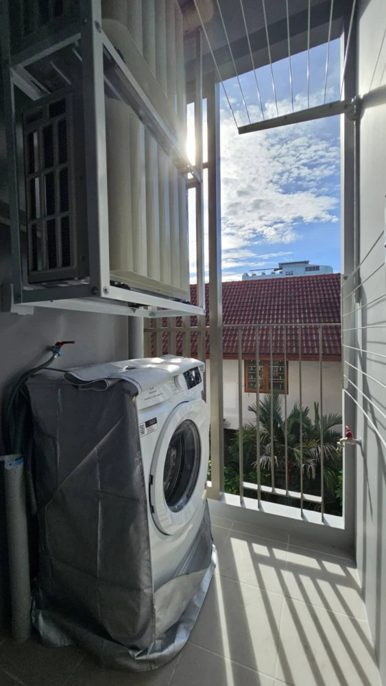 For rent: Aspire Pinklao-Arun Amarin, ready-to-move-in unit with complete furniture and appliances. Book now, don't miss out!