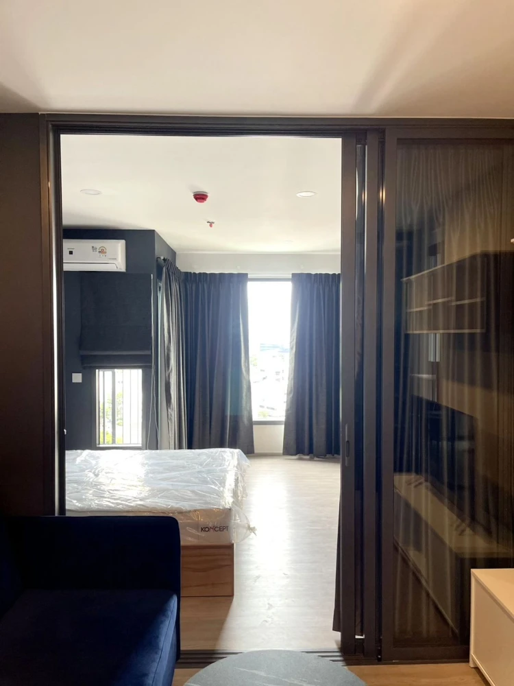 For rent: Aspire Rama 4, 15th floor. Nice, fully furnished unit. Book now! Don't miss out!