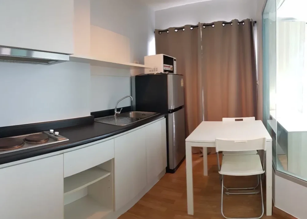 For rent!! Aspire Rama 4, 28th floor, Building A, beautiful room, fully furnished, ready to move in. Don't miss it!!
