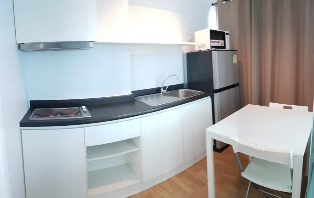 For rent!! Aspire Rama 4, 28th floor, Building A, beautiful room, fully furnished, ready to move in. Don't miss it!!
