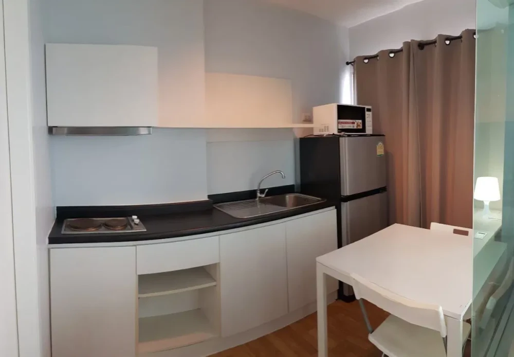 For rent!! Aspire Rama 4, 28th floor, Building A, beautiful room, fully furnished, ready to move in. Don't miss it!!