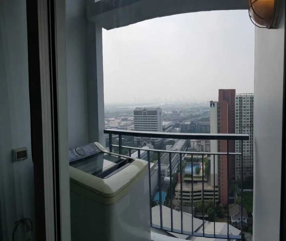 For rent!! Aspire Rama 4, 28th floor, Building A, beautiful room, fully furnished, ready to move in. Don't miss it!!