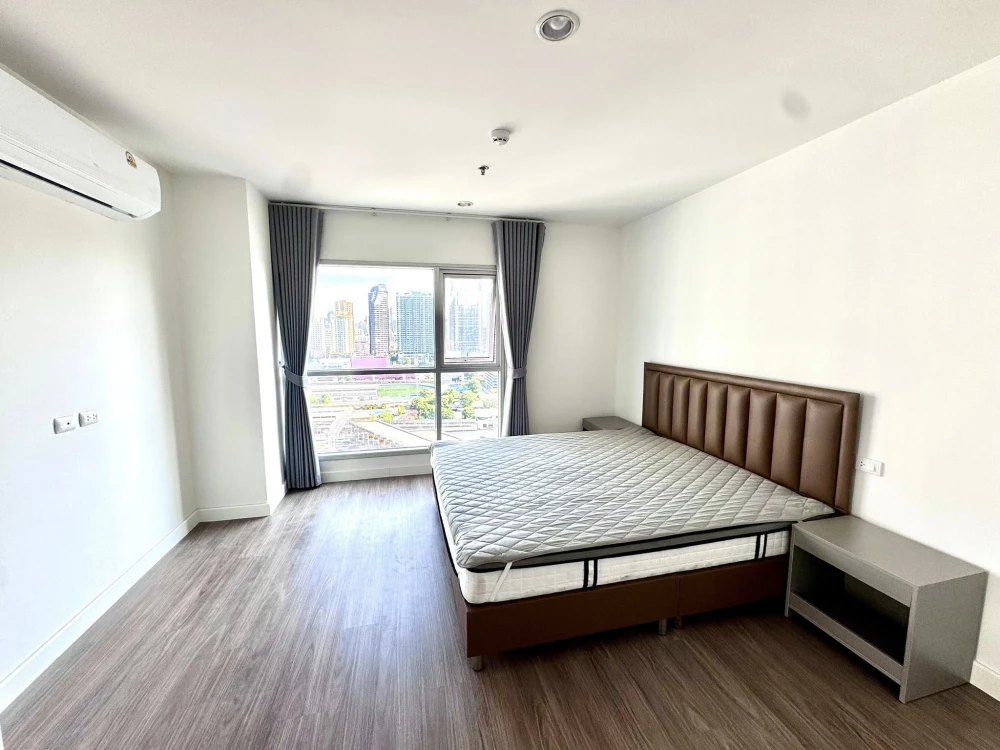 For rent: Aspire Rama 9, spacious room, 22nd floor, high view, comes with complete facilities, hurry and book.