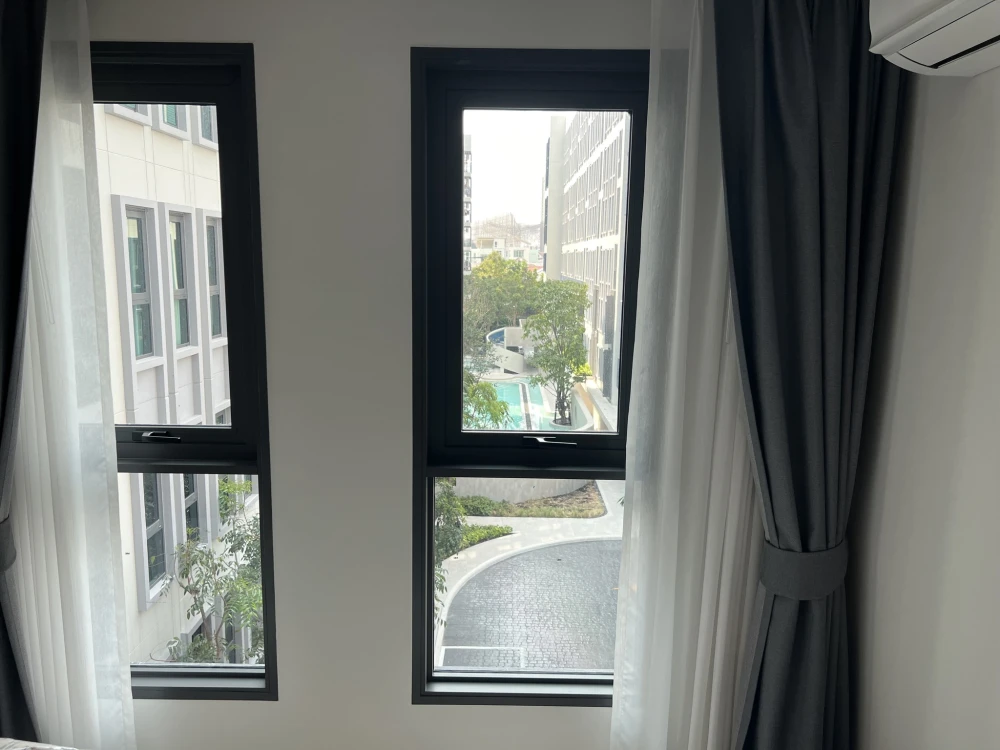 For rent: Aspire Ratchayothin, 4th floor, nice room, complete with furniture and appliances. Reserve now, hurry!