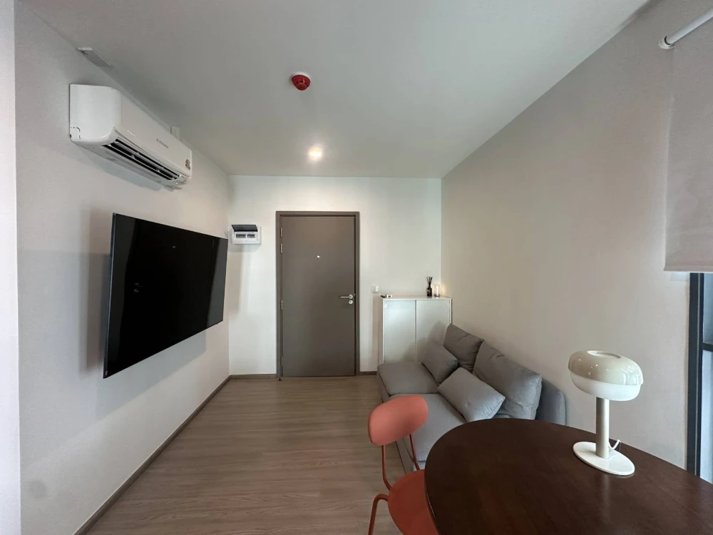 For rent!! Aspire Ratchayothin, beautiful room, good location, convenient transportation, don't miss it, hurry and book now!!