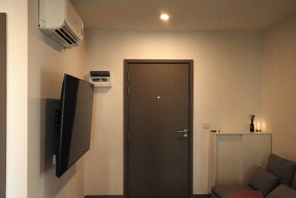 For rent!! Aspire Ratchayothin, beautiful room, good location, convenient transportation, don't miss it, hurry and book now!!