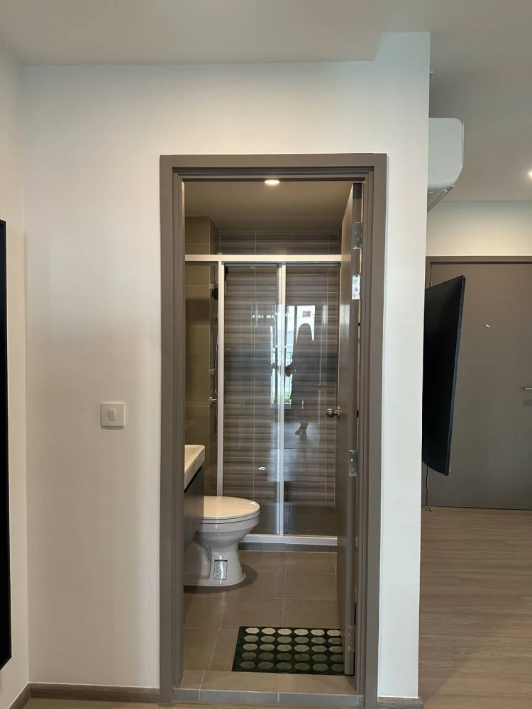 For rent!! Aspire Ratchayothin, beautiful room, good location, convenient transportation, don't miss it, hurry and book now!!