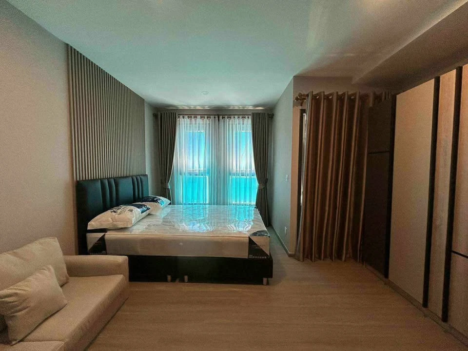 For rent, Aspire Ratchayothin, furnished room, ready to move in, complete facilities, come and reserve today, don't wait.