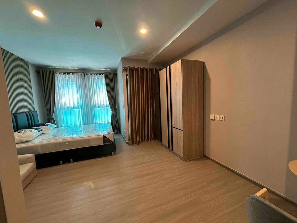 For rent, Aspire Ratchayothin, furnished room, ready to move in, complete facilities, come and reserve today, don't wait.