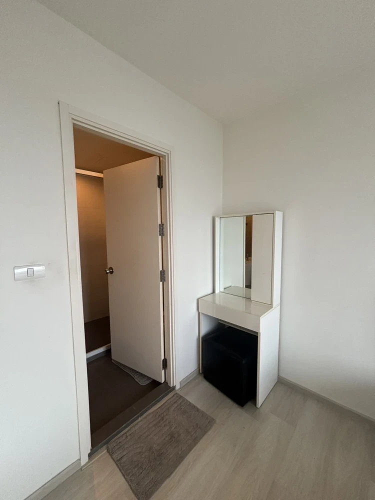 For rent: Aspire Rattanathibet 1 room, ready to move in, full facilities, book now, don't miss out.