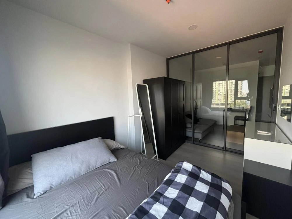For rent: Aspire Rattanathibet - Weston, 10th floor, fully furnished, just bring your bags and move in.