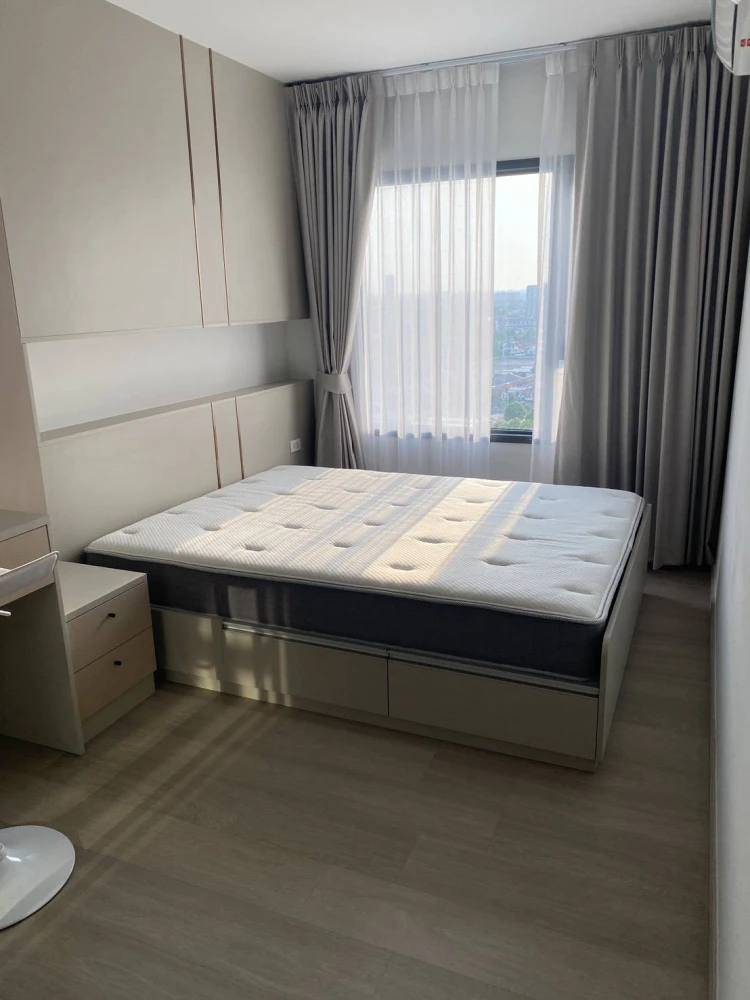 For rent: Aspire Rattanathibet - Weston, swimming pool view, no buildings blocking the view, built-in furniture in the entire room