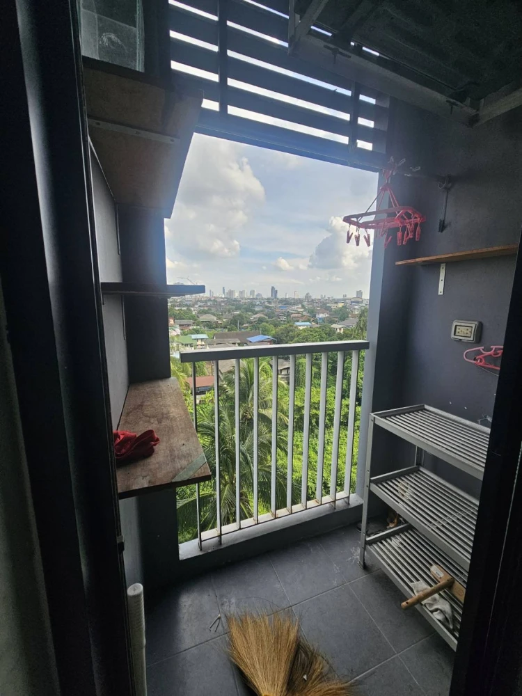 For rent: Aspire Sathorn - Taksin (Copper Zone), 7th floor, green area view, very pleasing to the eye. Book now, get it first.