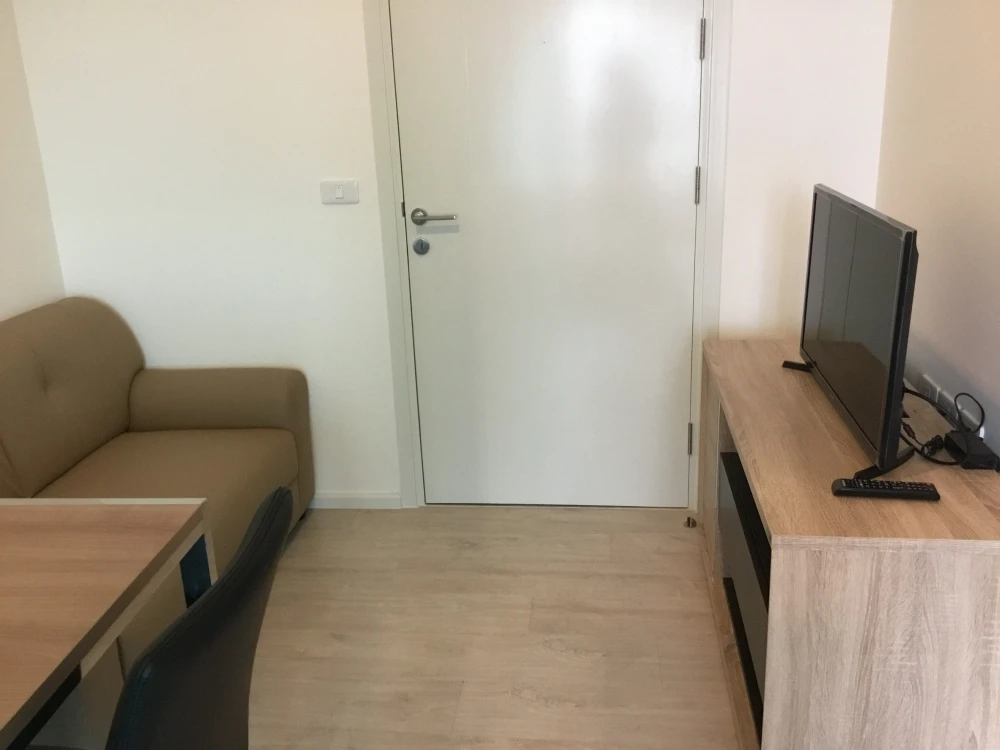 For rent Aspire Sathorn-Thapra, the right room at the price you are satisfied with, high floor, great view, not strong price, don't miss it.