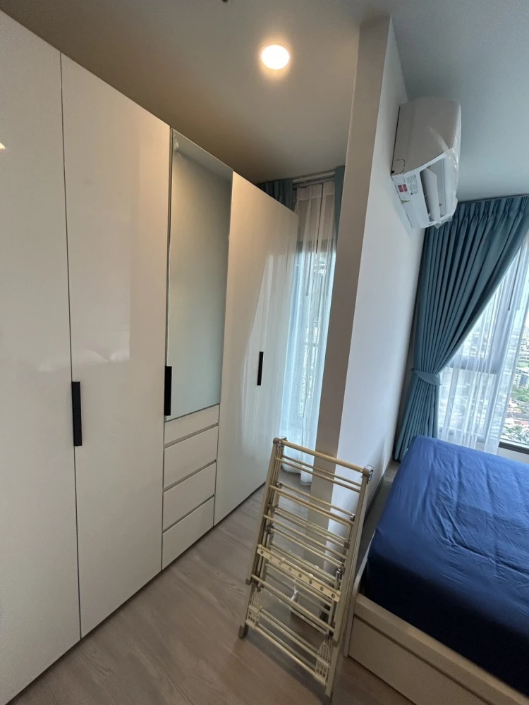 For rent!! Aspire Sukhumvit - Rama 4, 29th floor, fully furnished, ready to move in. Don't miss out!!