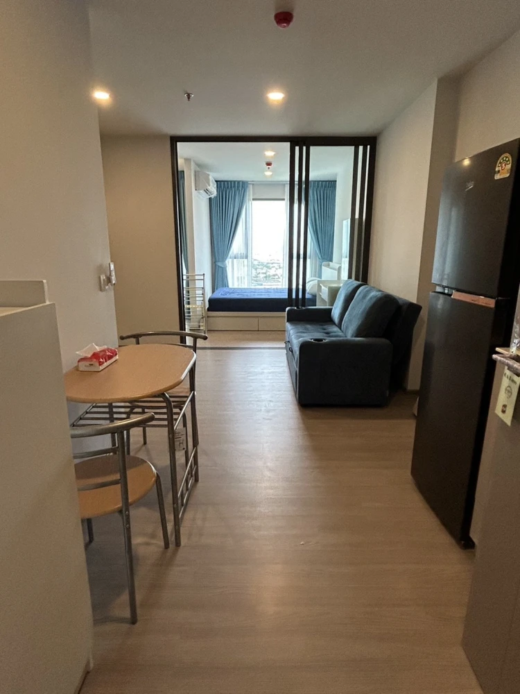 For rent!! Aspire Sukhumvit - Rama 4, 29th floor, fully furnished, ready to move in. Don't miss out!!