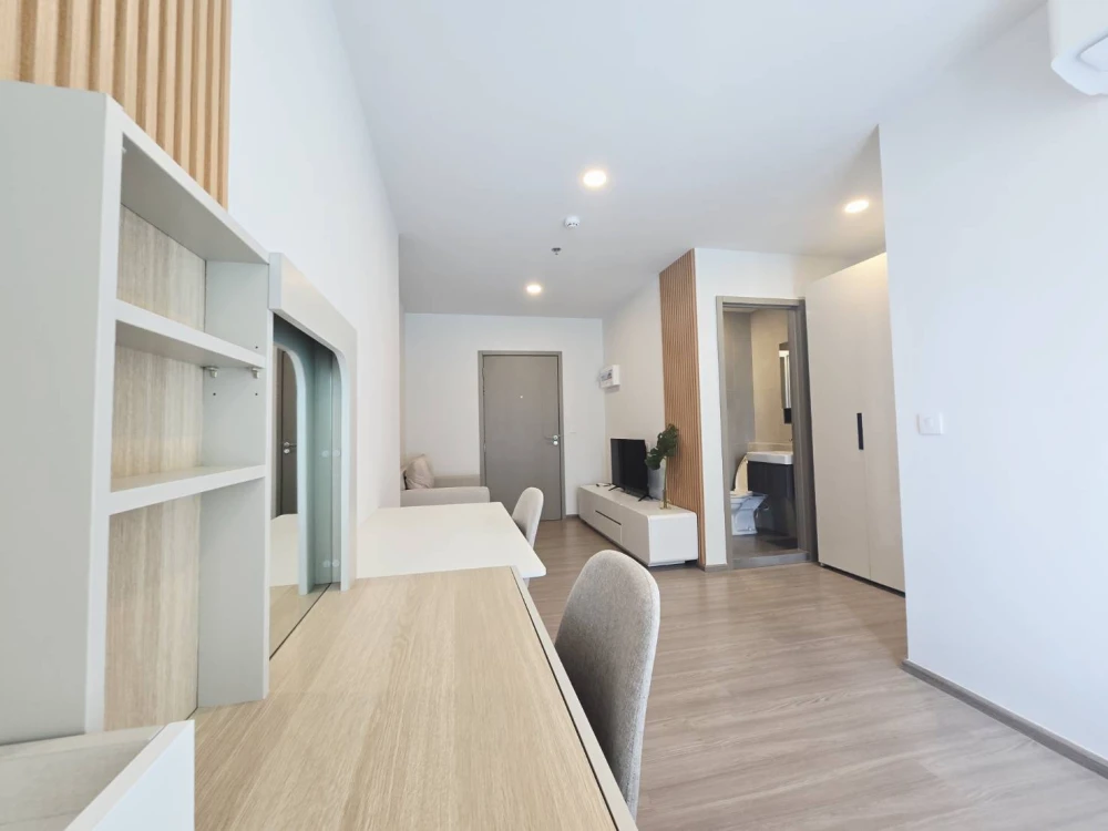 For rent!! Aspire Sukhumvit - Rama 4, 9th floor, beautiful room, fully furnished, ready to move in. Don't miss out!!