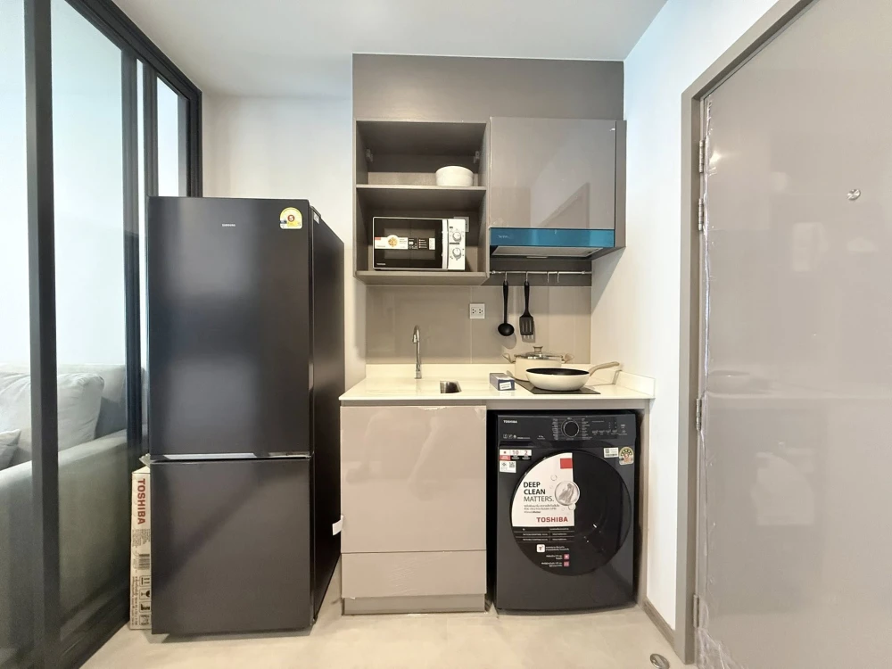 For rent: Aspire Sukhumvit - Rama 4, fully furnished, full electrical appliances, ready to move in.