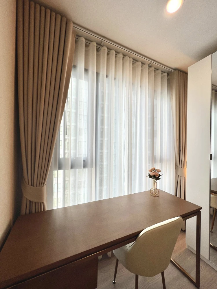 For rent: Aspire Sukhumvit Rama 4, fully furnished room, ready to move in, complete with amenities. Hurry and reserve now, don't miss out!